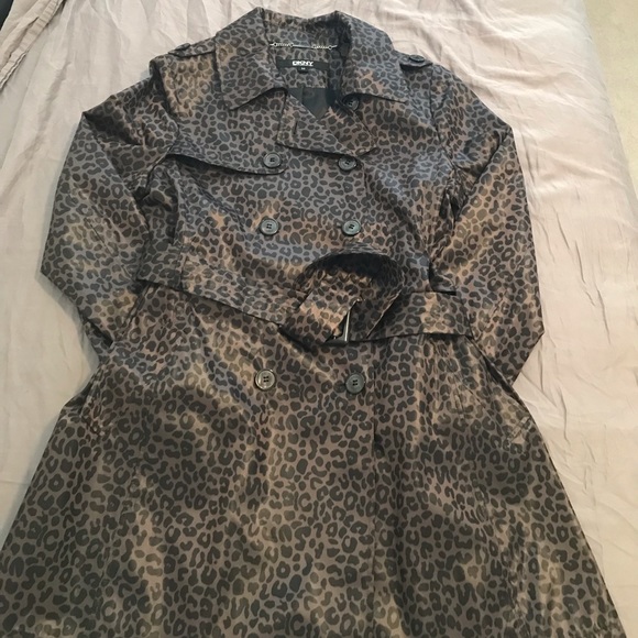 DKNY Women’s Trench Coat ~ Animal print ~ NWOT - Picture 1 of 16
